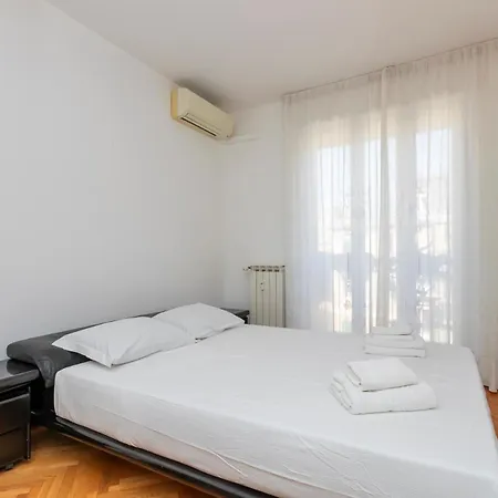Apartamento I-host - Plana 43